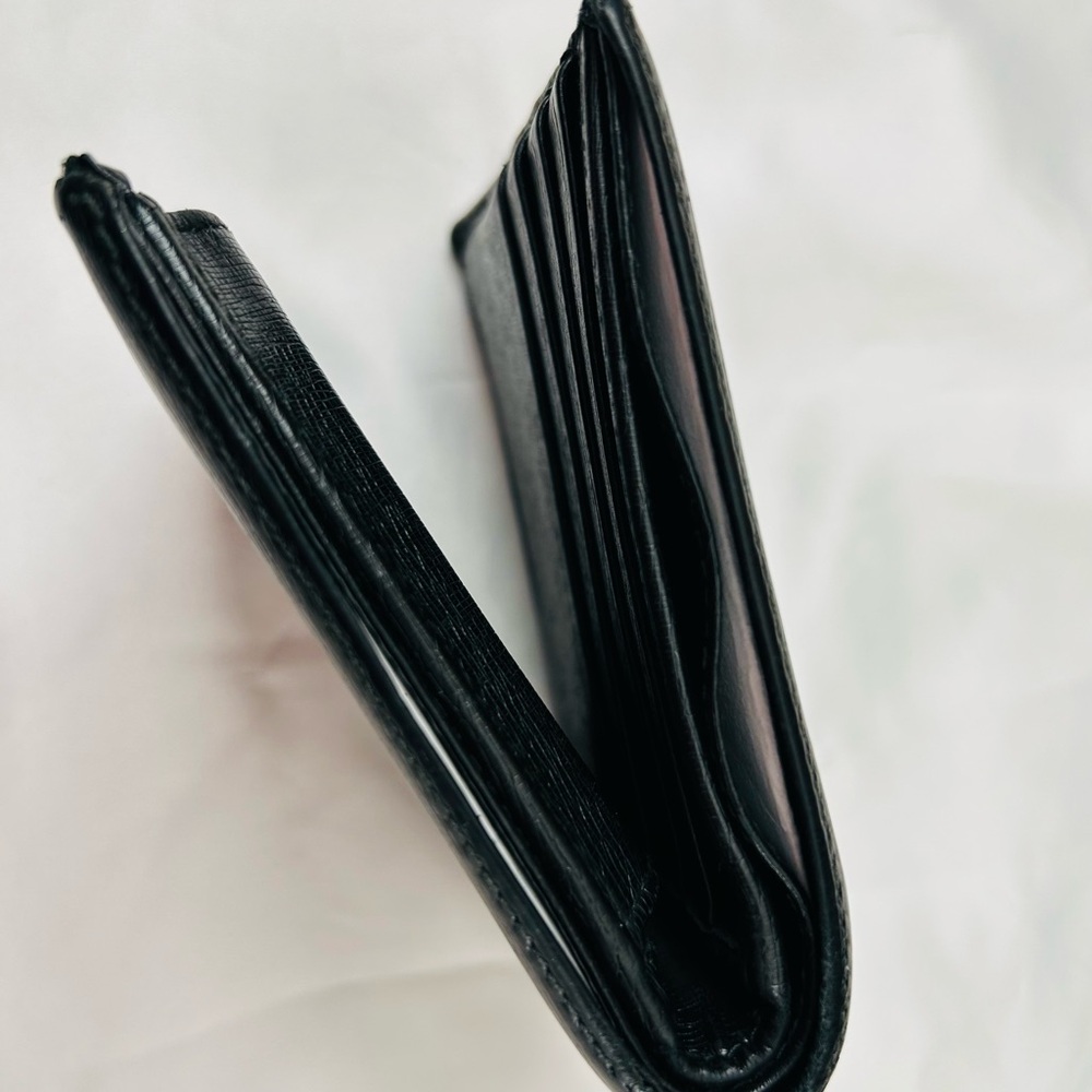 Gucci Black Leather Wallet - Picture 4 of 10